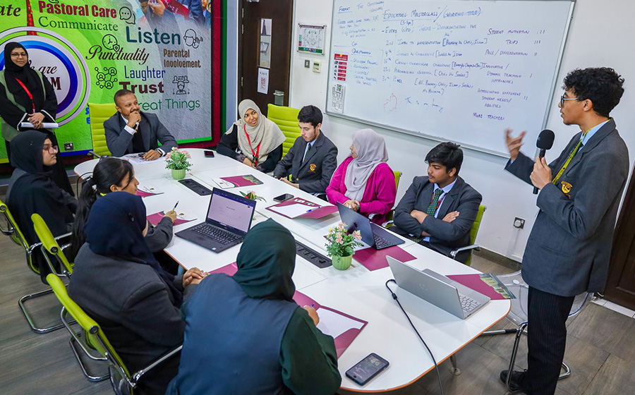 ‘A Meeting of Minds’ – Our Chairman inspires our MUN Delegates.